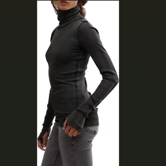 NEW Free People Brynn Turtleneck Sweater IN black 1125 2s1 - Picture 6 of 11